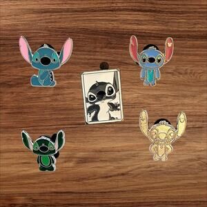 5 Lilo and Stitch Disney Parks Trading Pins, Plus 2 Bonus Pins